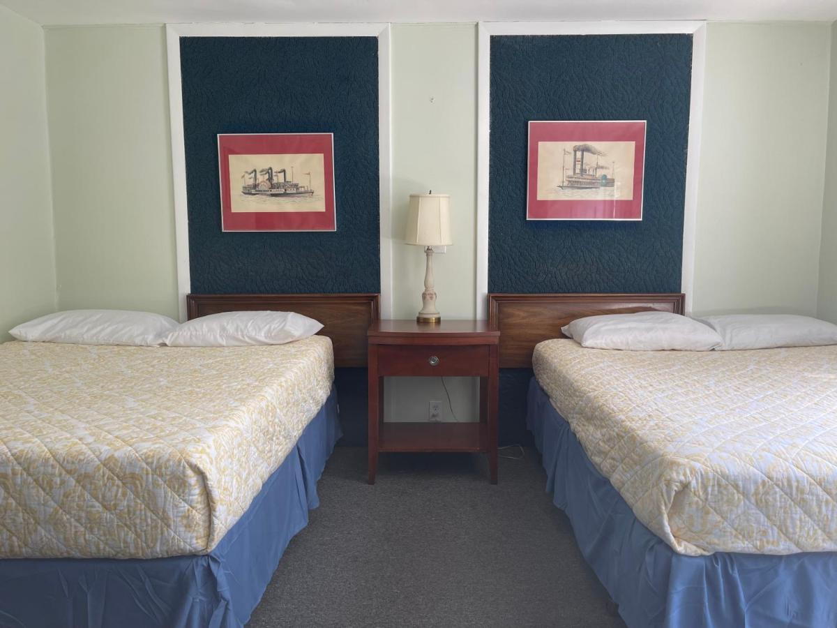 La Plaza Del Sol Motel Mashpee Dış mekan fotoğraf
